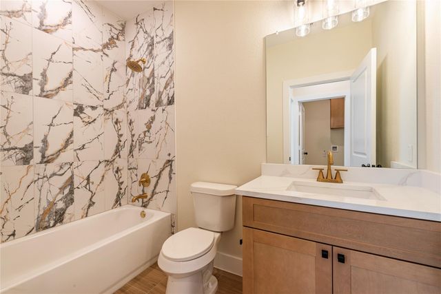 15307 Laurel Oak Lane, Santa Fe, TX 77517