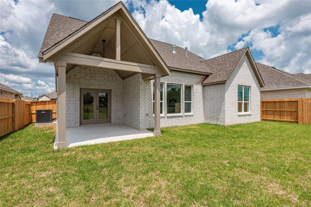 15307 Laurel Oak Lane, Santa Fe, TX 77517