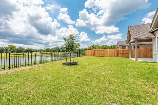 15307 Laurel Oak Lane, Santa Fe, TX 77517