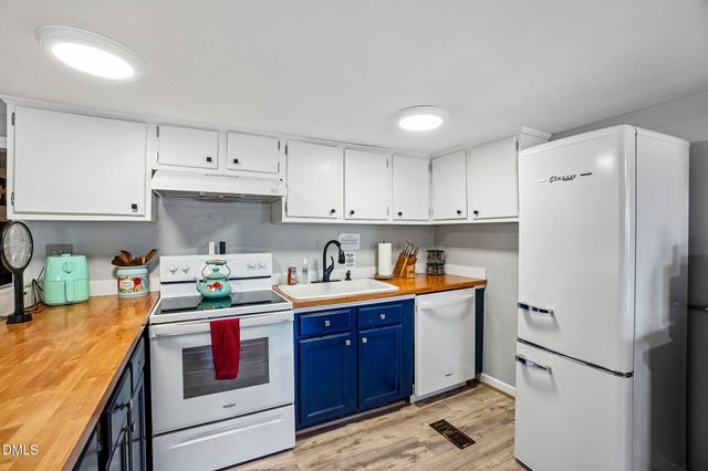 5829 Christian Light Road, Fuquay Varina, NC 27526