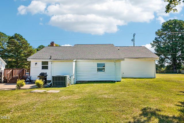 5829 Christian Light Road, Fuquay Varina, NC 27526
