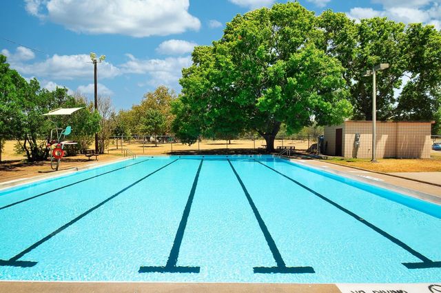 1716 W Saint Johns Ave, Austin, TX 78757
