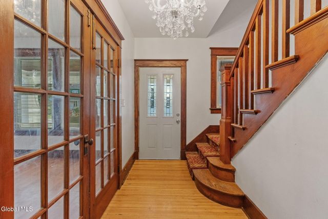 41 109th Street, Troy, NY 12182