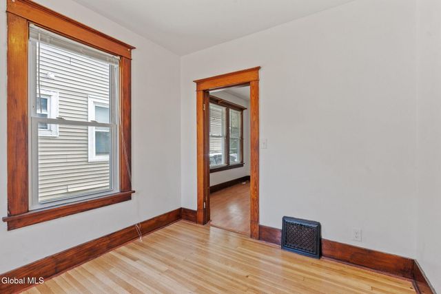 41 109th Street, Troy, NY 12182