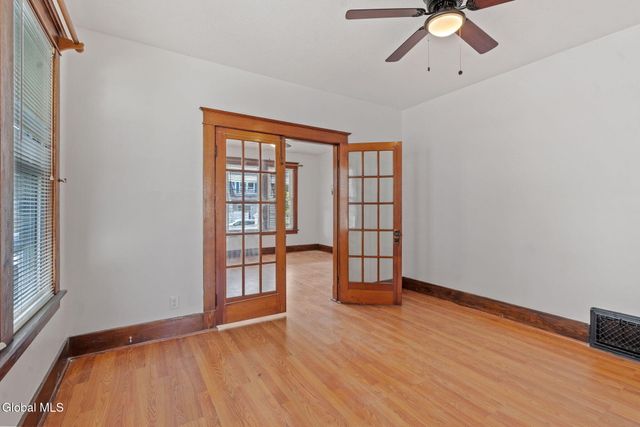 41 109th Street, Troy, NY 12182