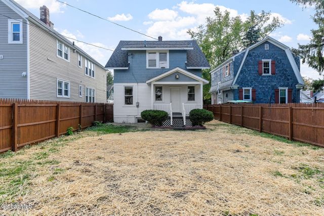 41 109th Street, Troy, NY 12182