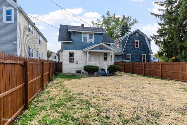 41 109th Street, Troy, NY 12182