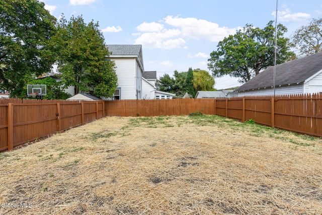 41 109th Street, Troy, NY 12182