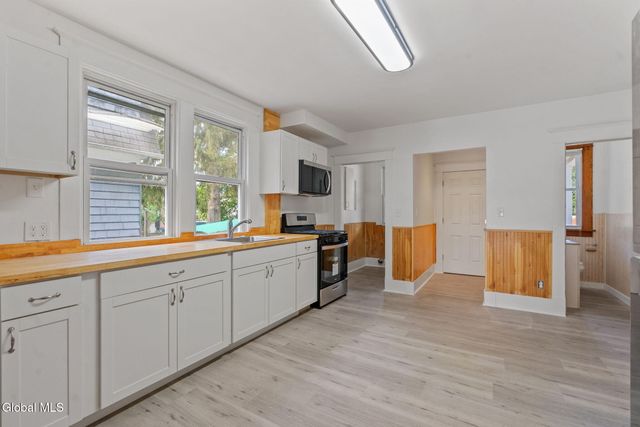 41 109th Street, Troy, NY 12182