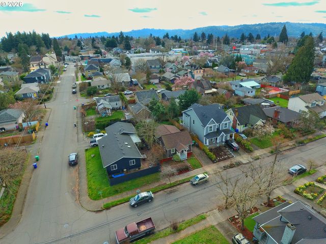 2712 N FARRAGUT St, Portland, OR 97217