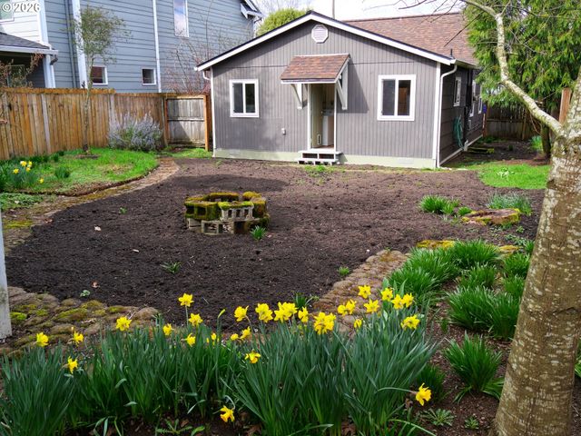 2712 N FARRAGUT St, Portland, OR 97217