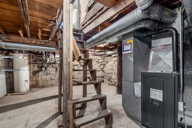 1708 E Tilsley Pl, Spokane, WA 99207