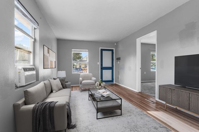 1708 E Tilsley Pl, Spokane, WA 99207