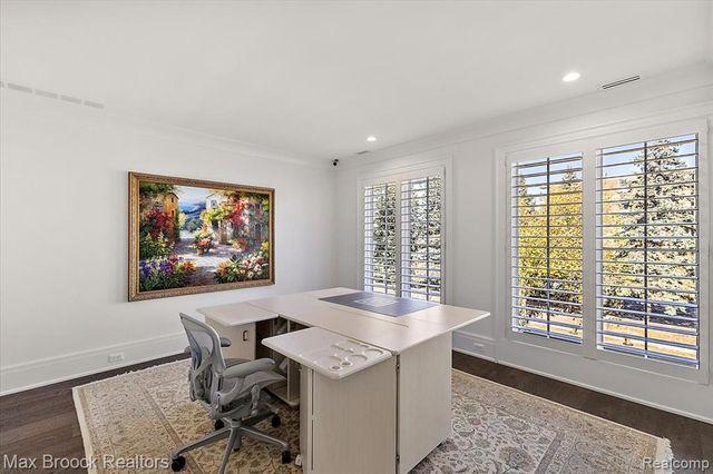 625 W Brown Street, Birmingham, MI 48009