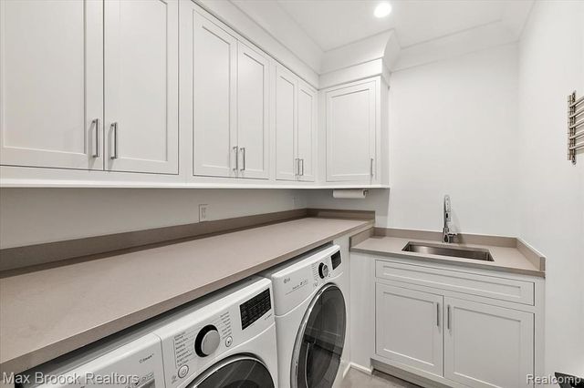 625 W Brown Street, Birmingham, MI 48009