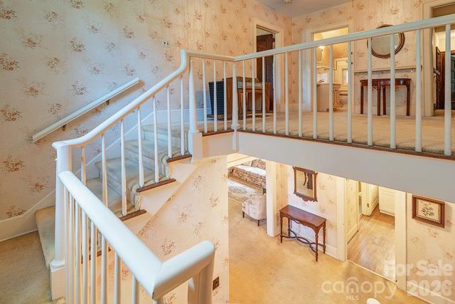 88 Bear Creek Road, Asheville, NC 28806