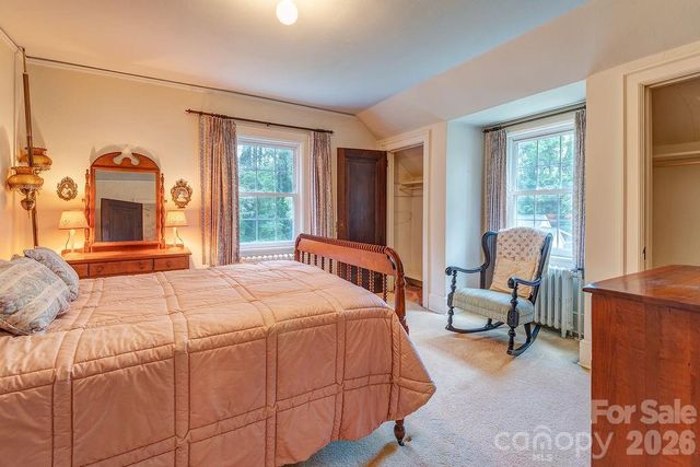 88 Bear Creek Road, Asheville, NC 28806