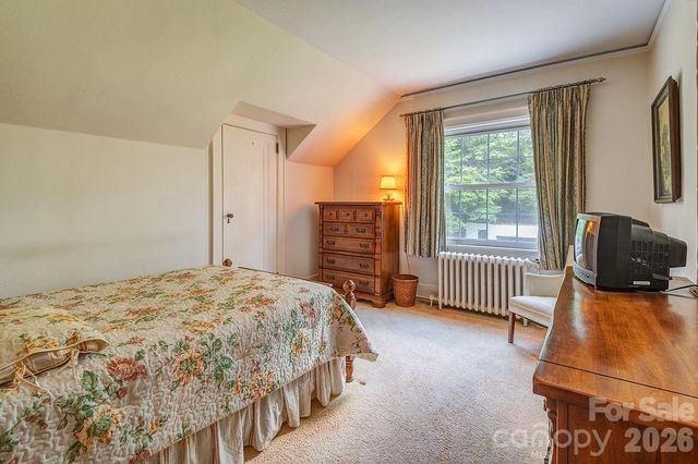 88 Bear Creek Road, Asheville, NC 28806
