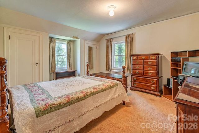 88 Bear Creek Road, Asheville, NC 28806