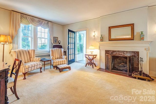 88 Bear Creek Road, Asheville, NC 28806