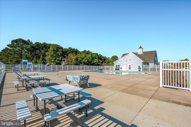 343 DUELING WAY, Berlin, MD 21811