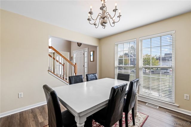 2466 King Fisher Lane, Wheatfield, NY 14304