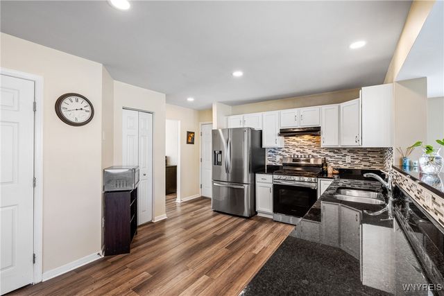 2466 King Fisher Lane, Wheatfield, NY 14304