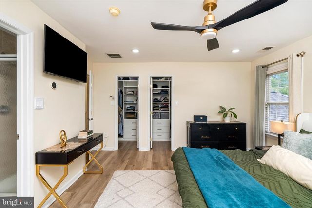 247 GARDEN PL, Robbinsville, NJ 08691