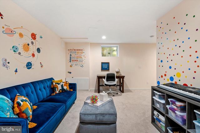 247 GARDEN PL, Robbinsville, NJ 08691