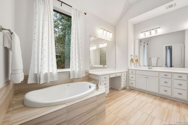 120 Quiet Oak, San Marcos, TX 78666