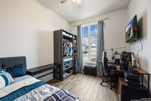 120 Quiet Oak, San Marcos, TX 78666