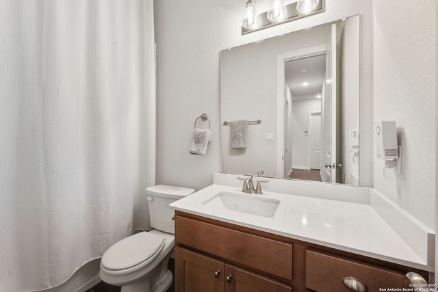 120 Quiet Oak, San Marcos, TX 78666