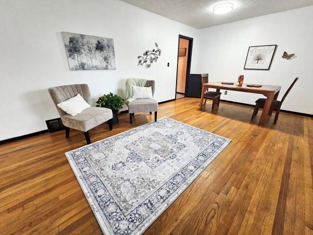 2615 Kingston Avenue, Grove City, OH 43123
