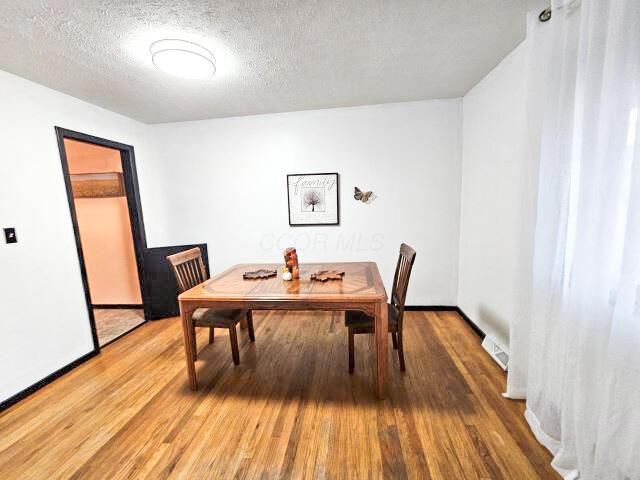 2615 Kingston Avenue, Grove City, OH 43123