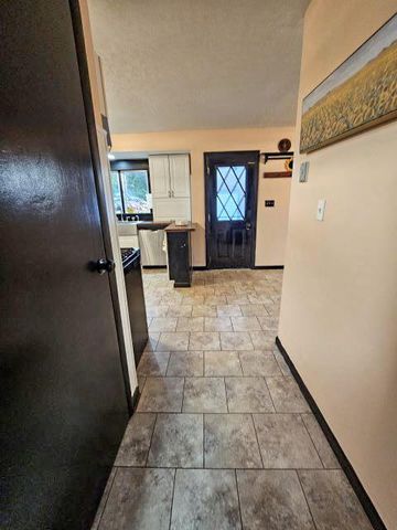 2615 Kingston Avenue, Grove City, OH 43123