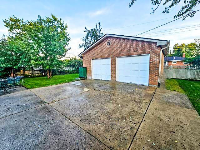 2615 Kingston Avenue, Grove City, OH 43123