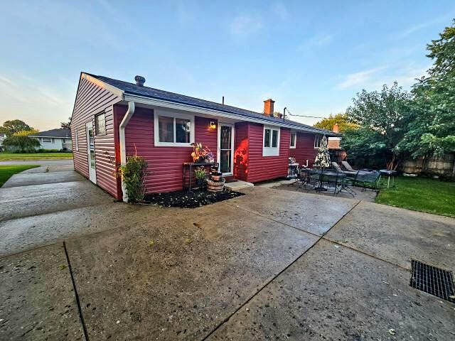 2615 Kingston Avenue, Grove City, OH 43123