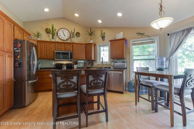 1574 Groombridge Drive, Holt, MI 48842
