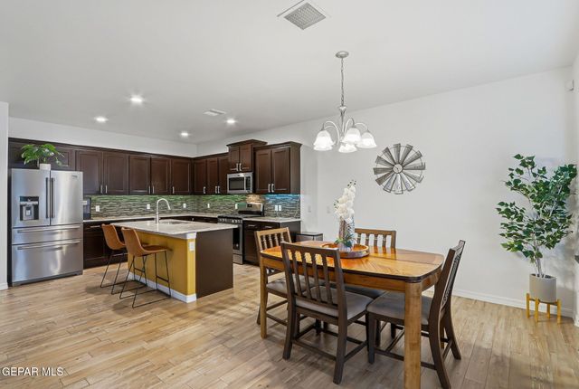 809 GOLD BEACH Drive, Canutillo, TX 79835