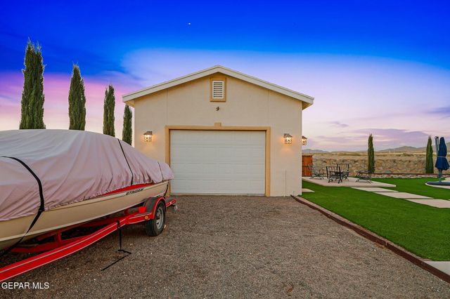 809 GOLD BEACH Drive, Canutillo, TX 79835