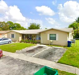 5934 NW 20th St 5934, Lauderhill, FL 33313