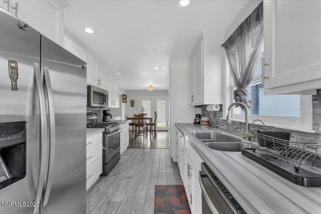 20 Simons Road, Fernley, NV 89408