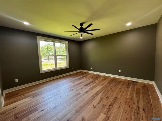 1322 South Broad Street, Albertville, AL 35950