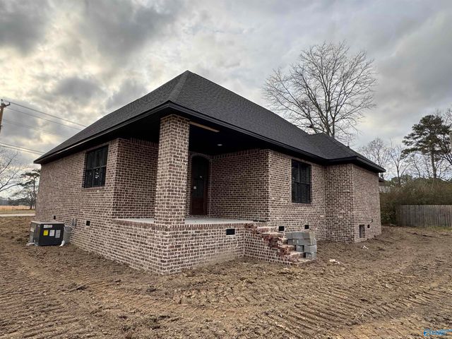 1322 South Broad Street, Albertville, AL 35950