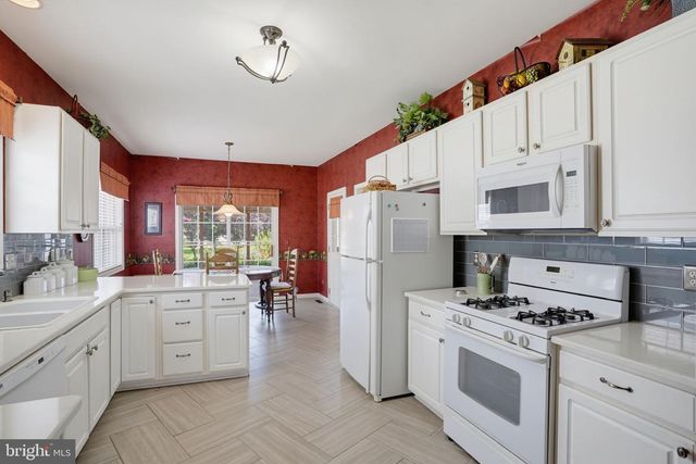26 KINGSTON TER, Milford, DE 19963