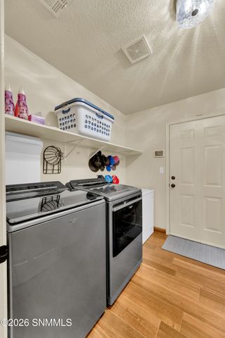 5979 Moon View Drive, Las Cruces, NM 88012