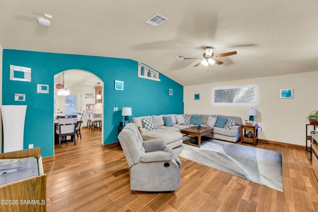 5979 Moon View Drive, Las Cruces, NM 88012