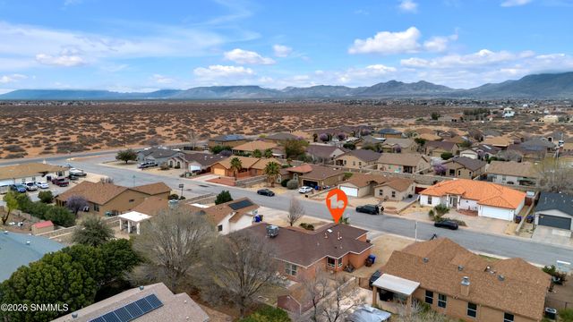 5979 Moon View Drive, Las Cruces, NM 88012
