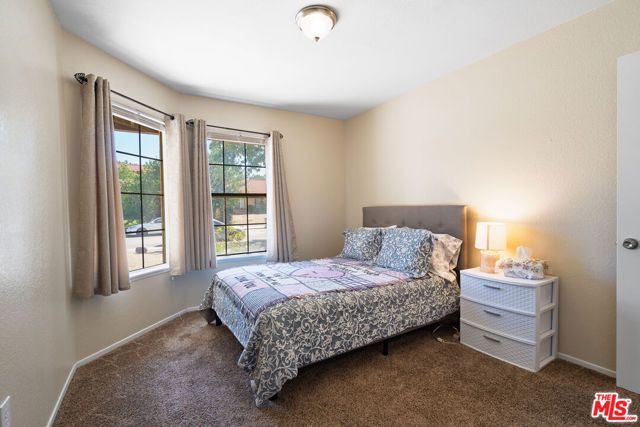 37519 Rose Street, Palmdale, CA 93552