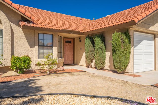 37519 Rose Street, Palmdale, CA 93552